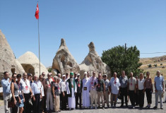 Çeşitli ülkelerden Bektaşi dervişleri Kapadokya'nın tarihi merkezlerini ziyaret etti